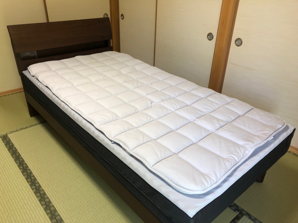 大府市　ベッド　和室　ノンスプリング　羊毛ベッドパッド