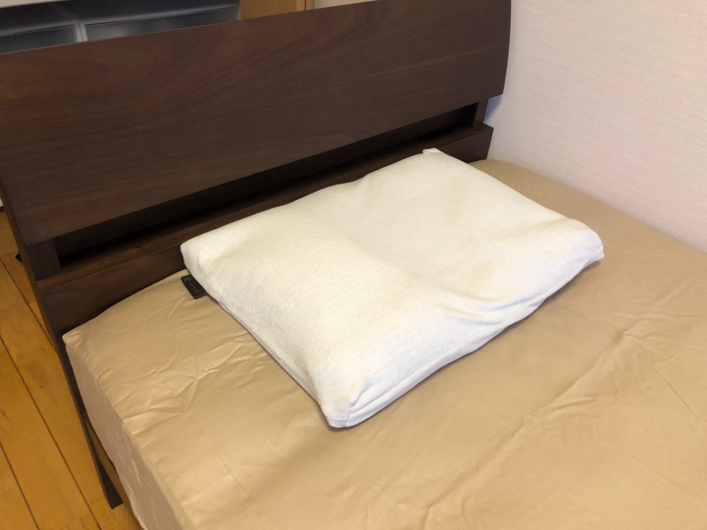 オーダーメイド枕と一緒に使うことでベッドマットレスの寝心地はさらに良くなります。